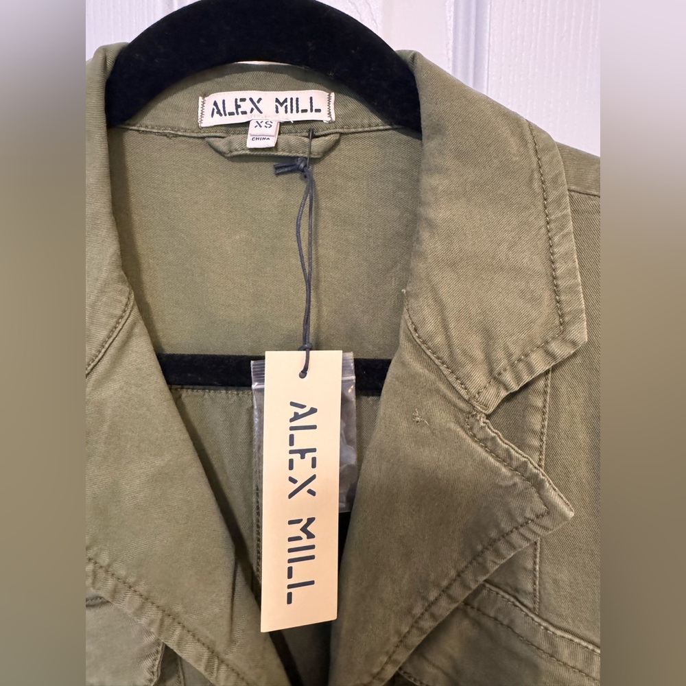 Alex Mill Expedition Jumpsuit in Washed Twill - Picture 6 of 8